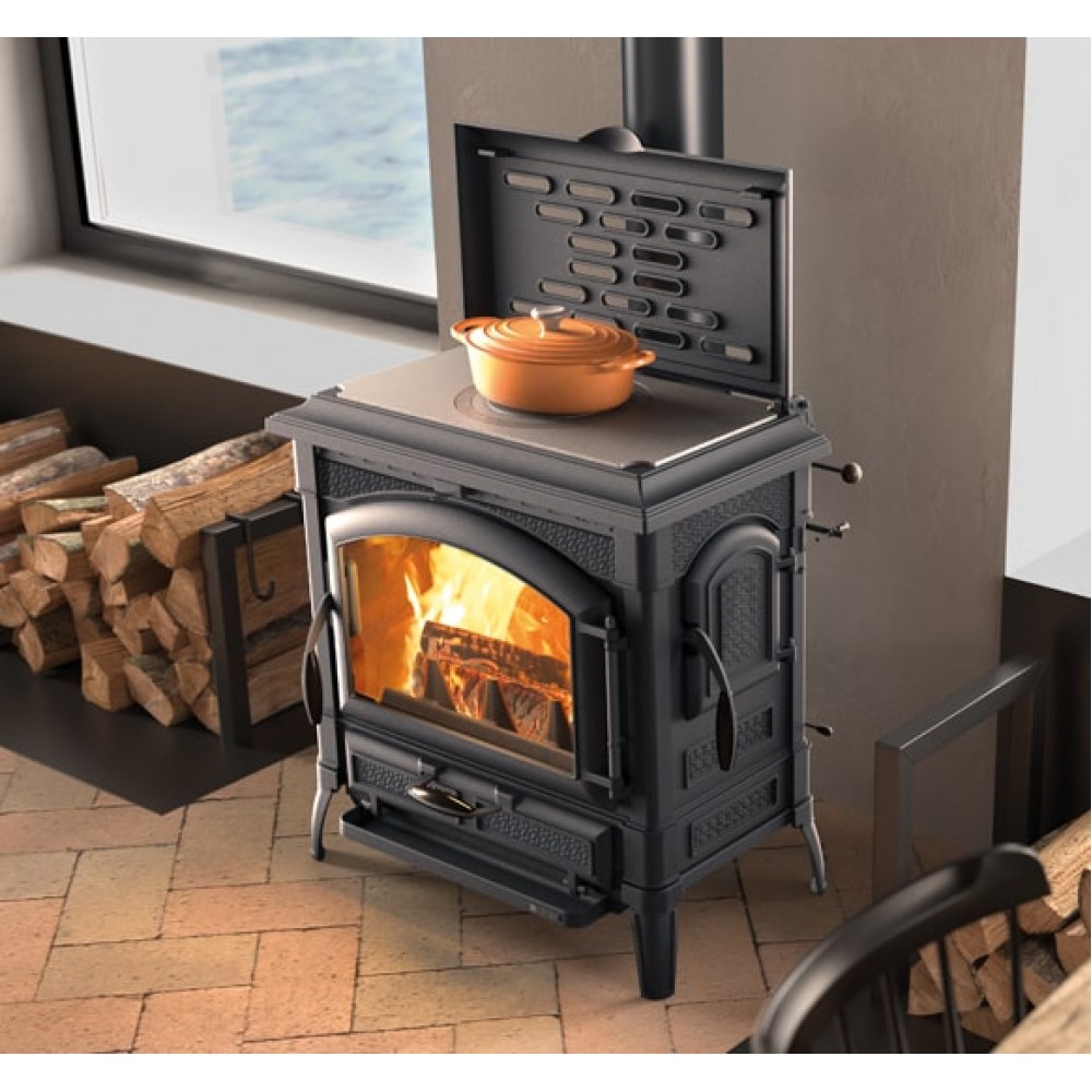 Stufa a Legna in ghisa italiana La Nordica Isetta CC Lean con piano cottura, 7.7kW | Stufe a Legna con Forno | Stufe A Legna |