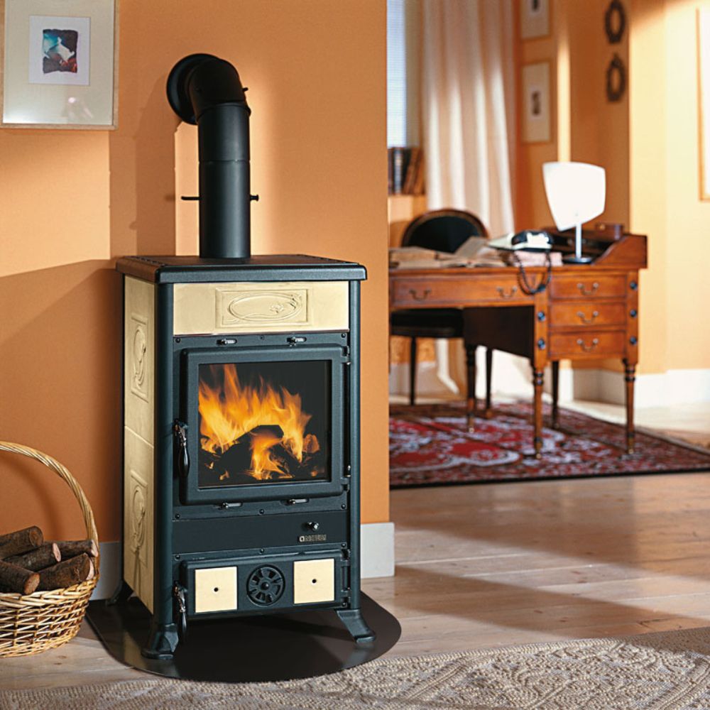 Stufa a Legna italiana La Nordica Rossella R1, ecru, 9kW | Stufe A Legna |  |